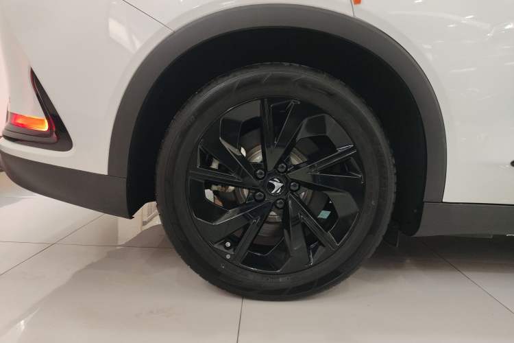 Used ARCFOX Alpha S 2023 525E Forest Edition 175kW
