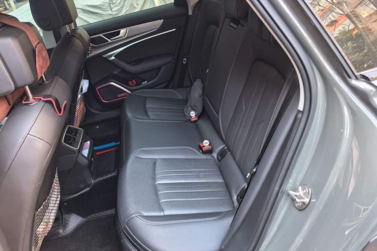 Used Audi A6 2023 allroad quattro 55 TFSI Prestige Off-Road Model