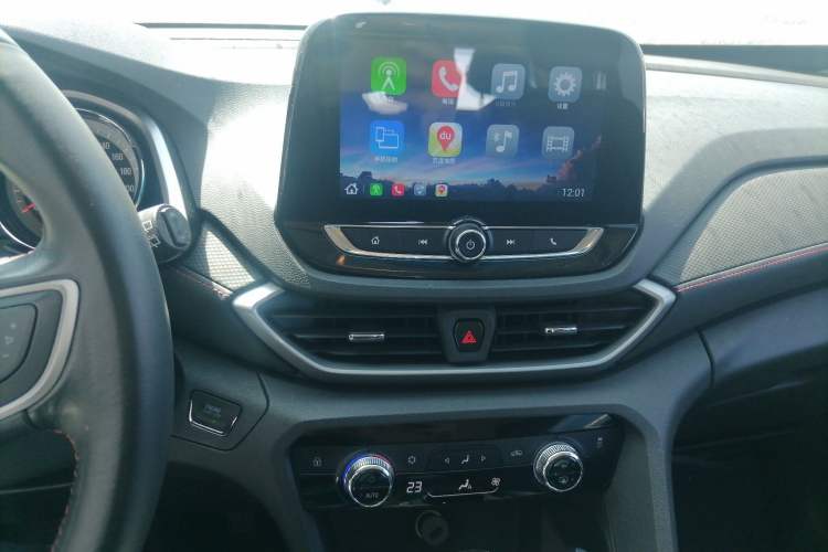 Used Chevrolet Orlando 2018 Redline 530T Automatic Enjoyment Edition (5+2 Model) – China V Standard Audio And AC Panel