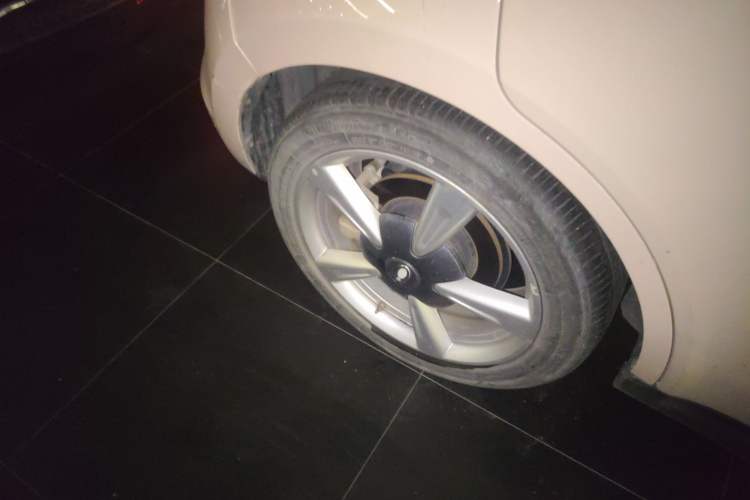 Used ORA Good Cat 2022 400km Standard Range Luxury Version Lithium Iron Phosphate
