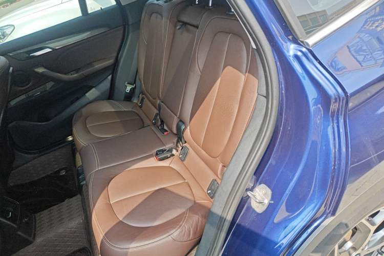 Used BMW X1 2018 sDrive18Li Luxury Model
