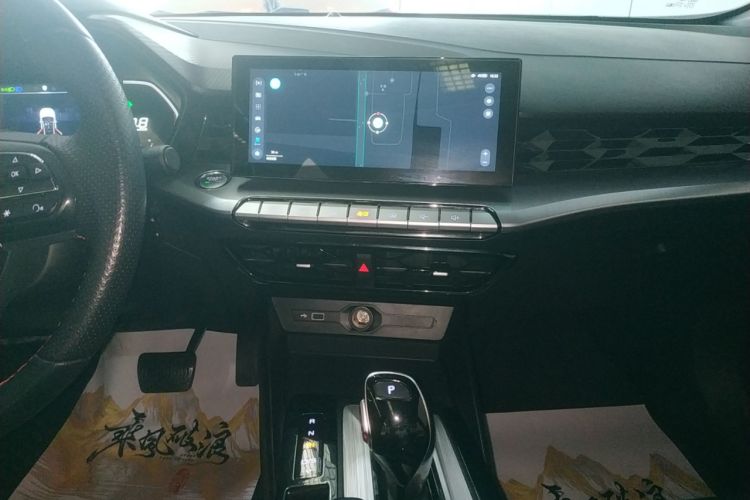 Used MG 5 2021 Revised 300TGI DCT Elegant Luxury Flagship Edition