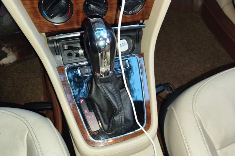 Used Volkswagen Lavida 2013 Restyled Classic 1.6L Automatic Comfort Edition
