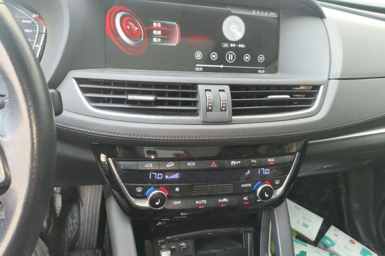 Used BORGWARD BX7 2018 28T Four-Wheel Drive Flagship Version 5 Seats China VI Emission Standard