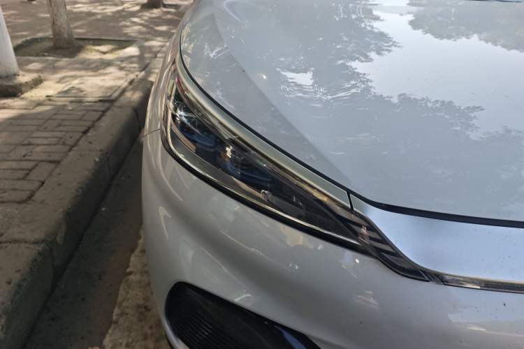 Used BYD Yuan PLUS 2024 Honor Edition 430KM Beyond Model
