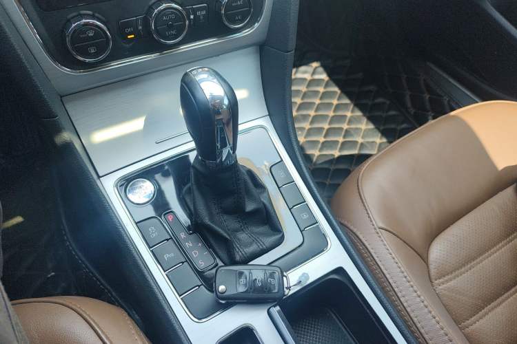 Used Volkswagen Passat 2014 2.0 TSI DSG Prestige Edition