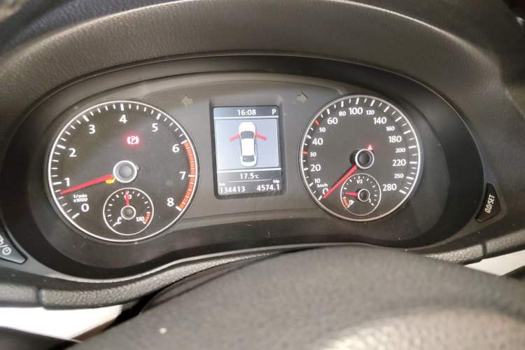 Used Volkswagen Passat 2015 1.8TSI DSG Prestige Edition Instrument Cluster