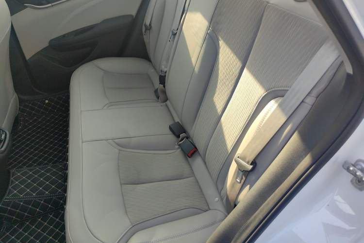 Used Buick GT 2017 15N Manual Elite Version Left Rear Seat