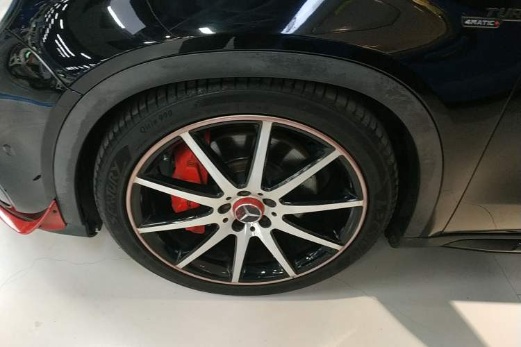 Used Mercedes-Benz GLA AMG 2017 AMG GLA 45 4MATIC Night Thunder Limited Edition