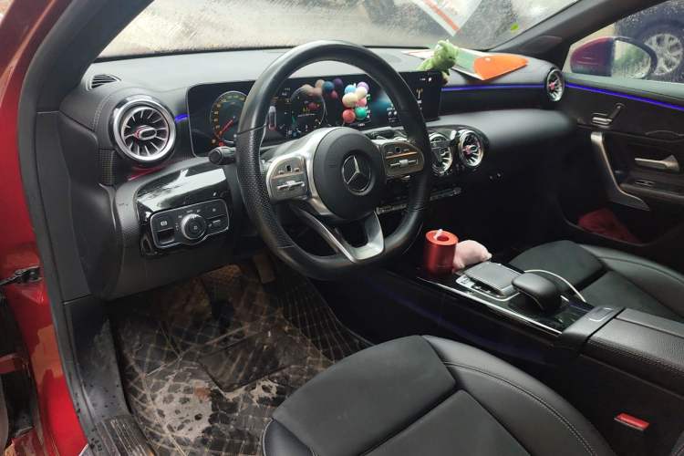 Used Mercedes-Benz A-Class 2020 Restyled A 200 L Sport Sedan Fashion Version

