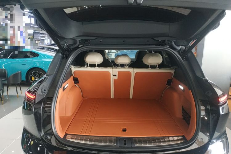 Used Nio ES6 2024 75 kWh
