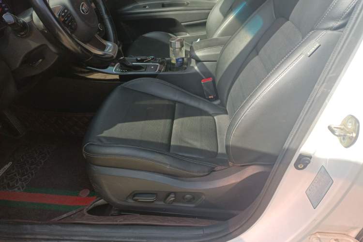 Used Kia K4 2014 1.8L Automatic DLX Left Front Seat