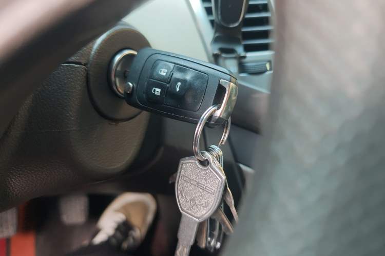 Used Chevrolet Cruze 2015 1.5L Classic SE MT
