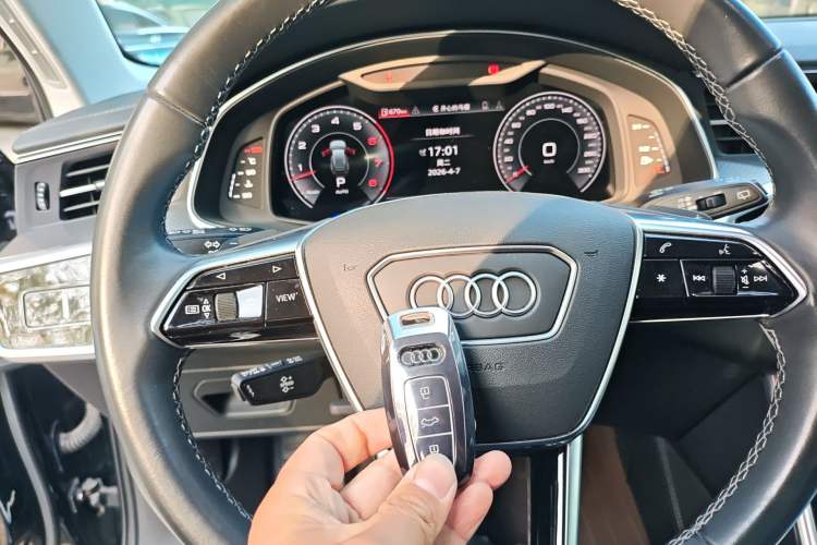 Used Audi A6 2024 allroad quattro 55 TFSI Prestige Off-Road Model