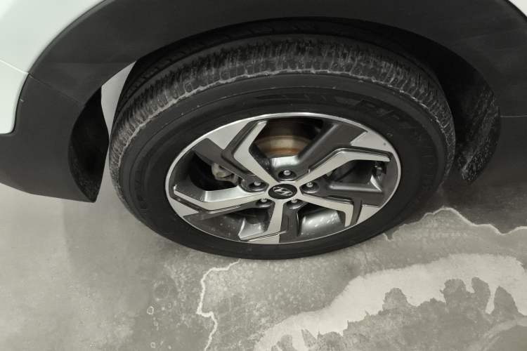 Used Hyundai ix25 2017 1.6L Automatic Smart Version Right Rear Wheel Hub