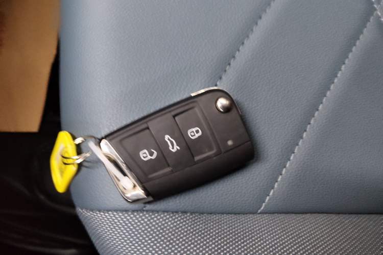 Used Volkswagen Lavida 2025 New Sharp 1.5L Outstanding New Vision Edition
