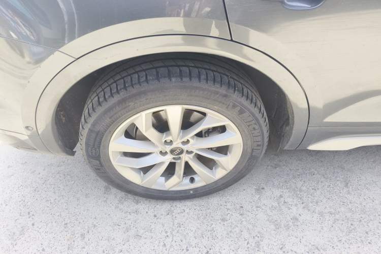 Used Audi Q5L 2022 Updated 40T Luxury Dynamic Edition
