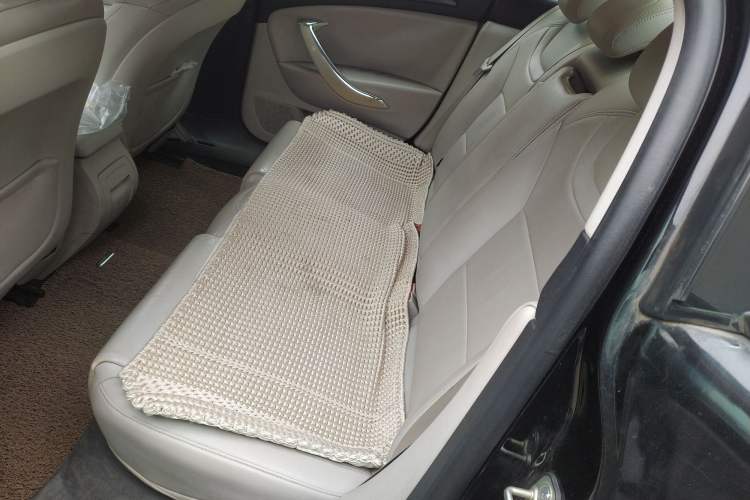 Used Citroen C5 2010 2.3L Automatic ZunYa Trim
