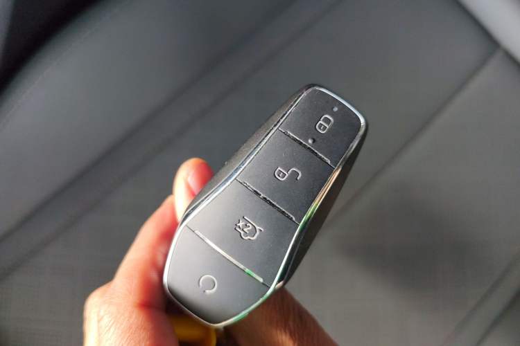 Used BYD Qin PLUS 2025 DM-i Smart Drive 55KM Leading Model
