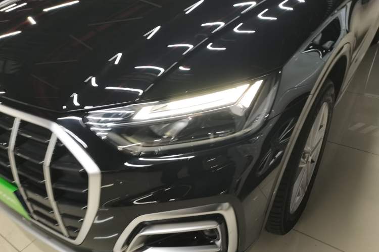 Used Audi Q5L 2022 40T Fashionable and Elegant Model