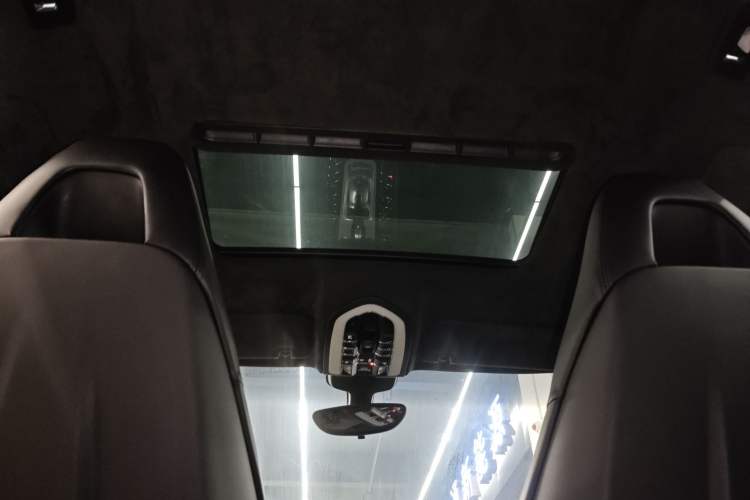 Used Porsche Panamera 2010 Panamera 4 3.6L
