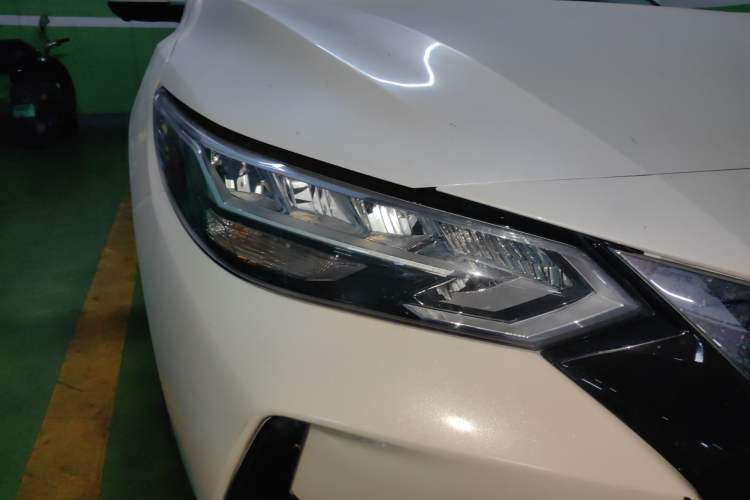 Used Nissan Sylphy 2020 1.6L XL CVT Smart Enjoyment Edition Right Front Headlight