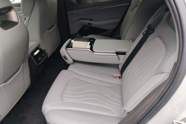 Used Denza N7 2024 630 All-Wheel Drive Intelligent Driving Max Edition
