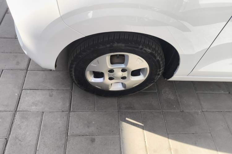 Used Roewe Clever 2020 Urban Style Edition Left Front Wheel Hub