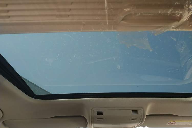 Used Volkswagen Bora 2021 1.5L Automatic Comfort Smart Connect Edition Headliner