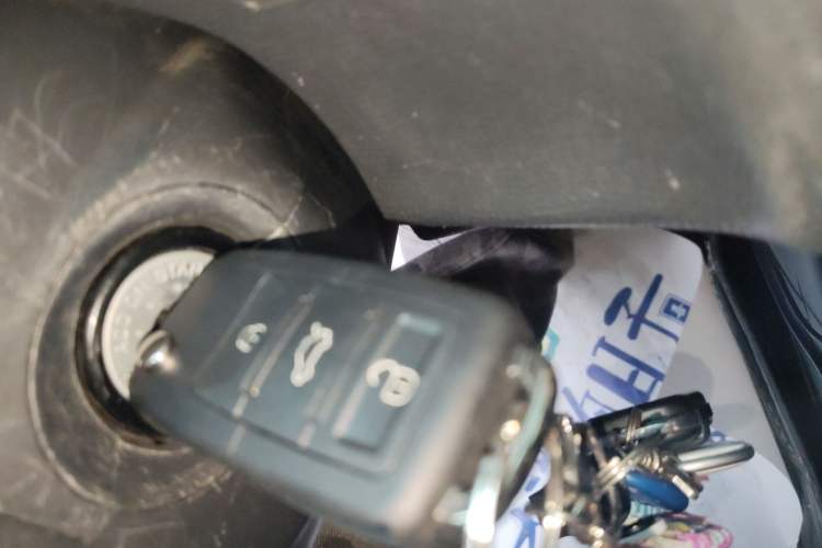 Used Suzuki Swift 2016 1.5L Automatic Fashionable Coolplay Edition
