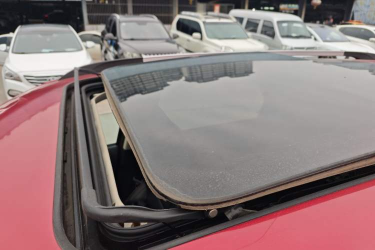 Used Dongfeng Fengon S560 2018 1.8L CVT Smart Connect 7-Seater
