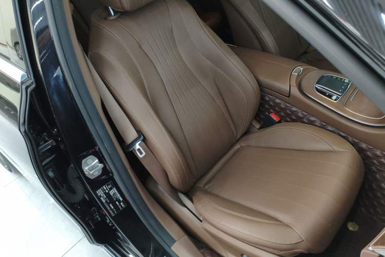 Used Mercedes-Benz E-Class 2020 Facelift E 300 L Stylish Edition