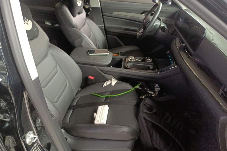 Used Ford Equator Sport 2022 EcoBoost 170 Premier Edition
