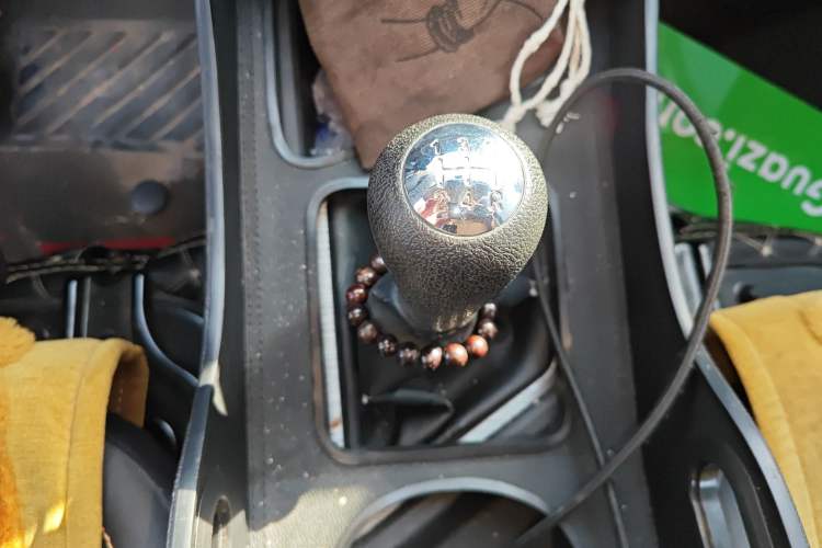 Used CHANGAN KAICHENG Ruixing M60 2023 1.5L GDI Comfort-Class Passenger Vehicle 6/7 Seats Gear Lever