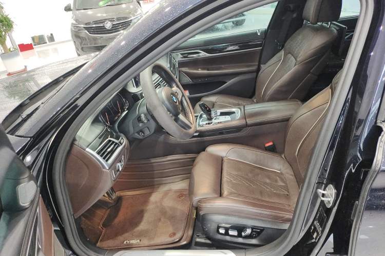 Used BMW 7 Series 2018 740Li M Sport Package Leading Model
