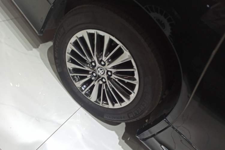 Used Toyota Vellfire 2020 Dual-Engine 2.5L HV Prestige Edition Right Rear Wheel Hub