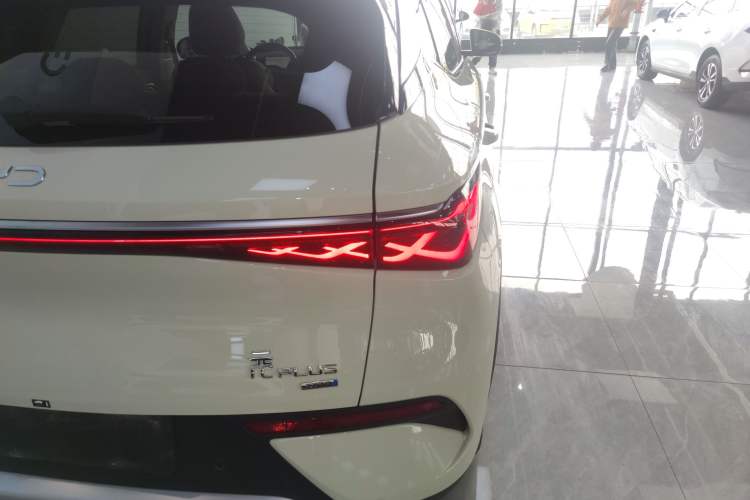 Used BYD Yuan PLUS 2025 Intelligent Driving Version 510 KM Beyond-Grade Edition
