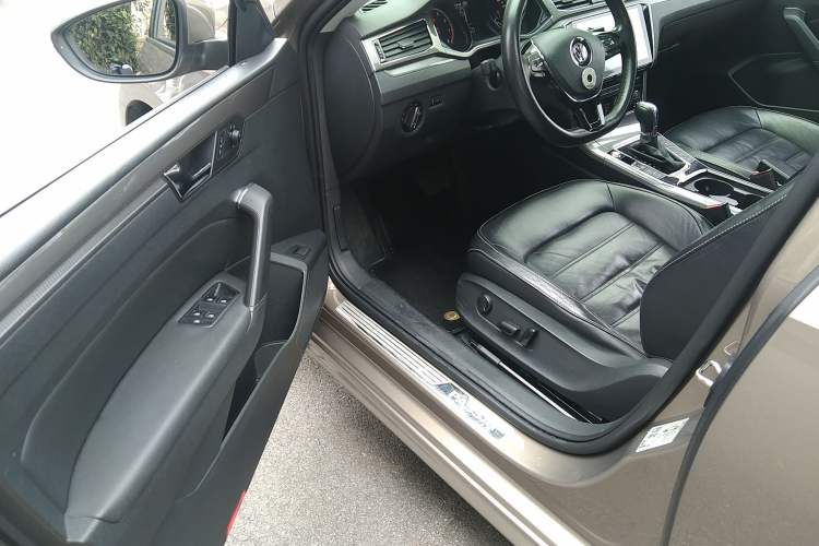 Used Volkswagen Passat 2017 330TSI DSG Luxury Edition