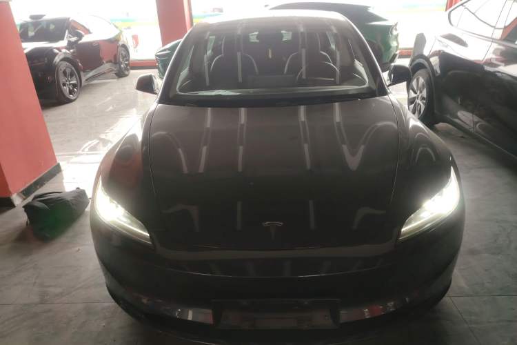 Used Tesla Model 3 2023 Rear-Wheel-Drive Version
