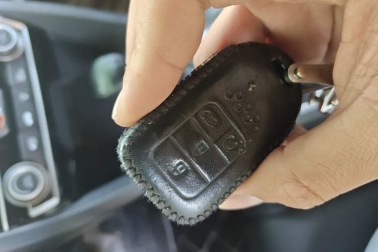 Used Honda Civic 2016 220TURBO CVT Prestige Edition
