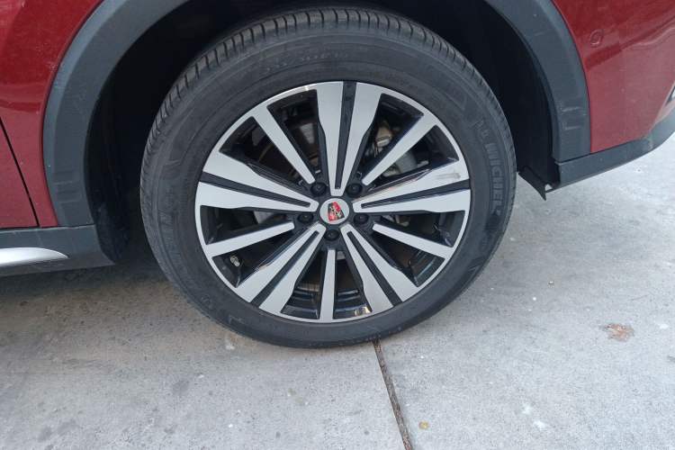 Used Roewe RX5 New Energy 2017 ERX5 EV400 Electric Internet Flagship Edition Right Front Wheel Hub