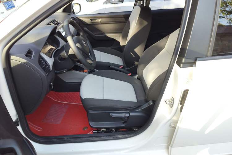 Used Skoda Fabia 2016 1.4L Automatic Car Enjoy Edition