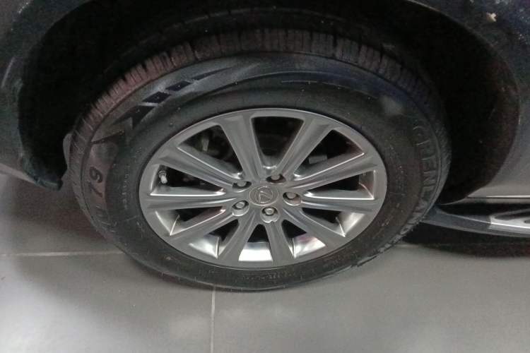 Used Lexus NX 2015 300h Front-Drive Fēngshàng Edition