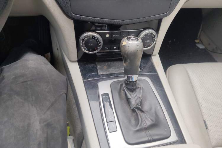 Used Mercedes-Benz C-Class 2010 C 180K Classic model Gear Lever