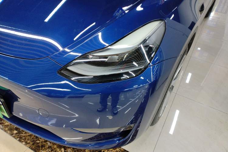 Used Tesla Model Y 2021 Standard Range Rear-Wheel Drive Version Left Front Headlight