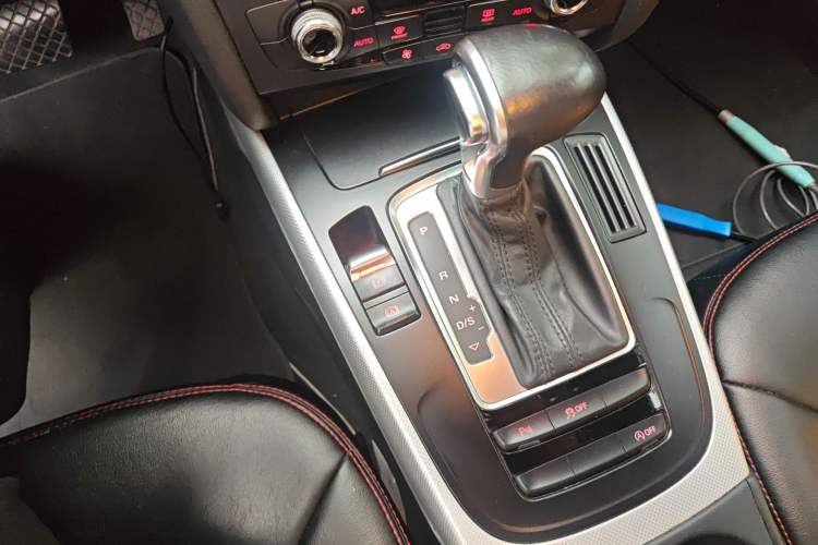 Used Audi A4L 2015 45 TFSI quattro Individual Sport Edition
