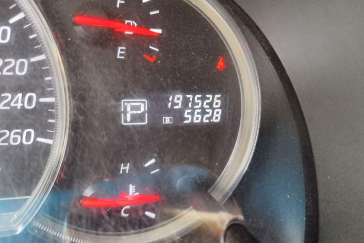 Used Nissan Teana 2012 2.0L XL Smart Enjoyment Version Odometer Close Up