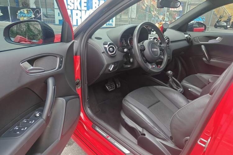 Used Audi A1 2016 30 TFSI Sportback S Line Sports Edition Driver Seat