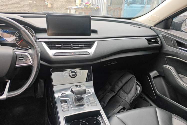 Used Hongqi H5 2022 Classic Model Facelift 1.5T DCT Qiyun Edition
