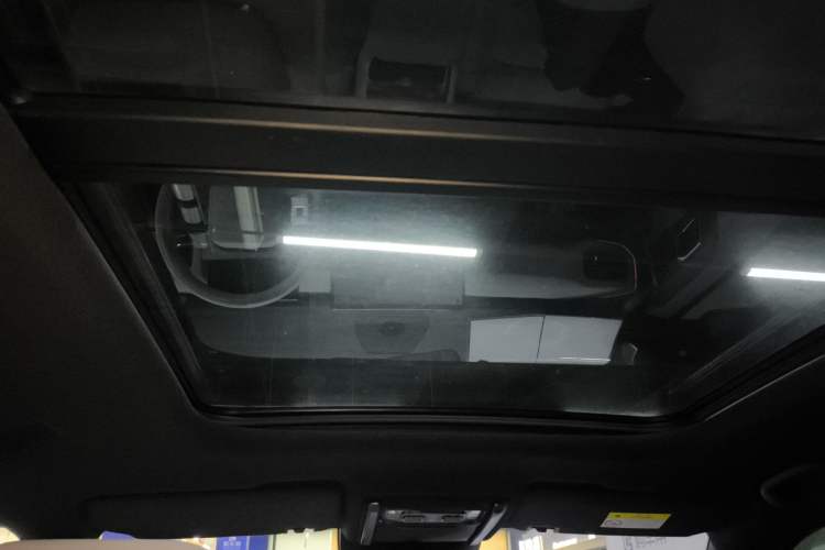 Used Formula Leopard Titanium 3 2025 501KM All-Wheel Drive Intelligent Driving Ultra Version Headliner